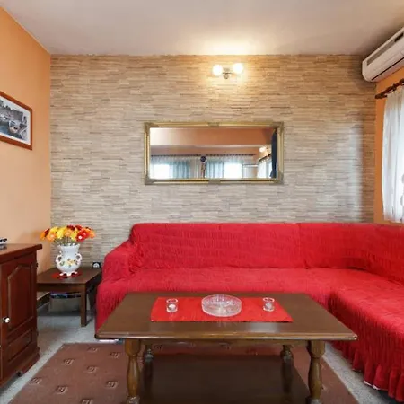 Apartment Smiljana *