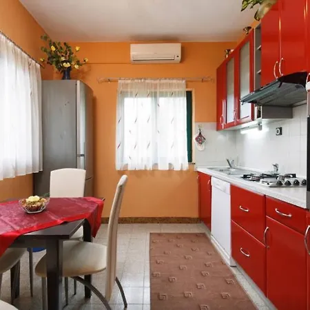Apartment Smiljana